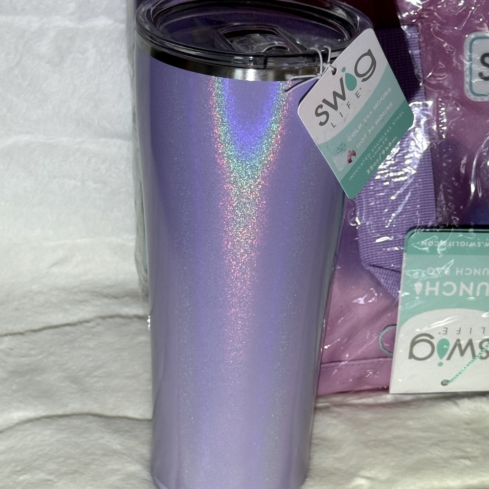 Swig Bundle, 32oz retired Pixie Tumbler, Cloud Nine Lunch bag, Mermaid pouch - Picture 2 of 4